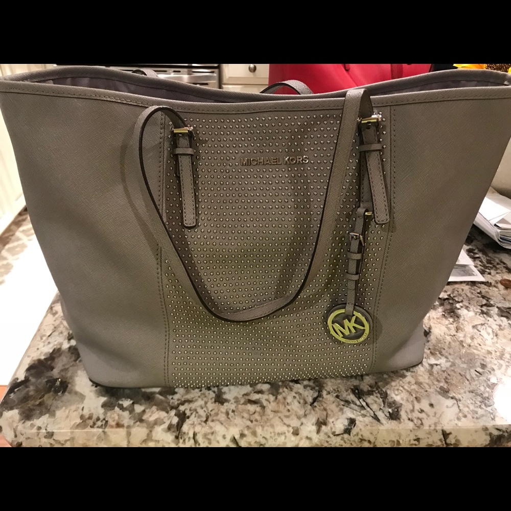 Grey Michael Kors tote!
